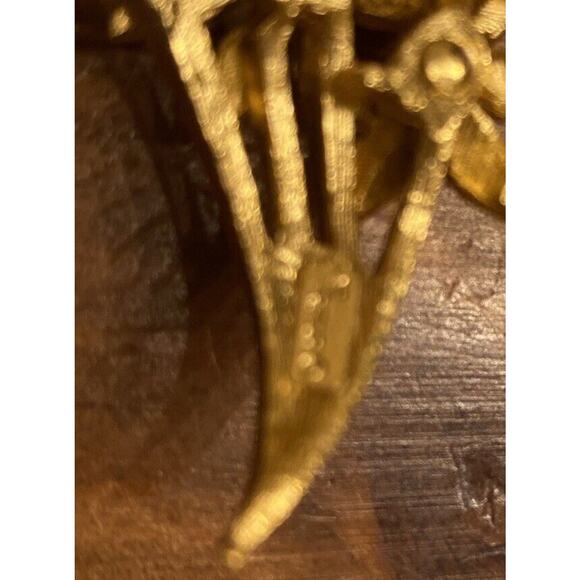 Vintage Trifari Gold Tone Pearl Brooch Pin free shipping - Picture 5 of 5